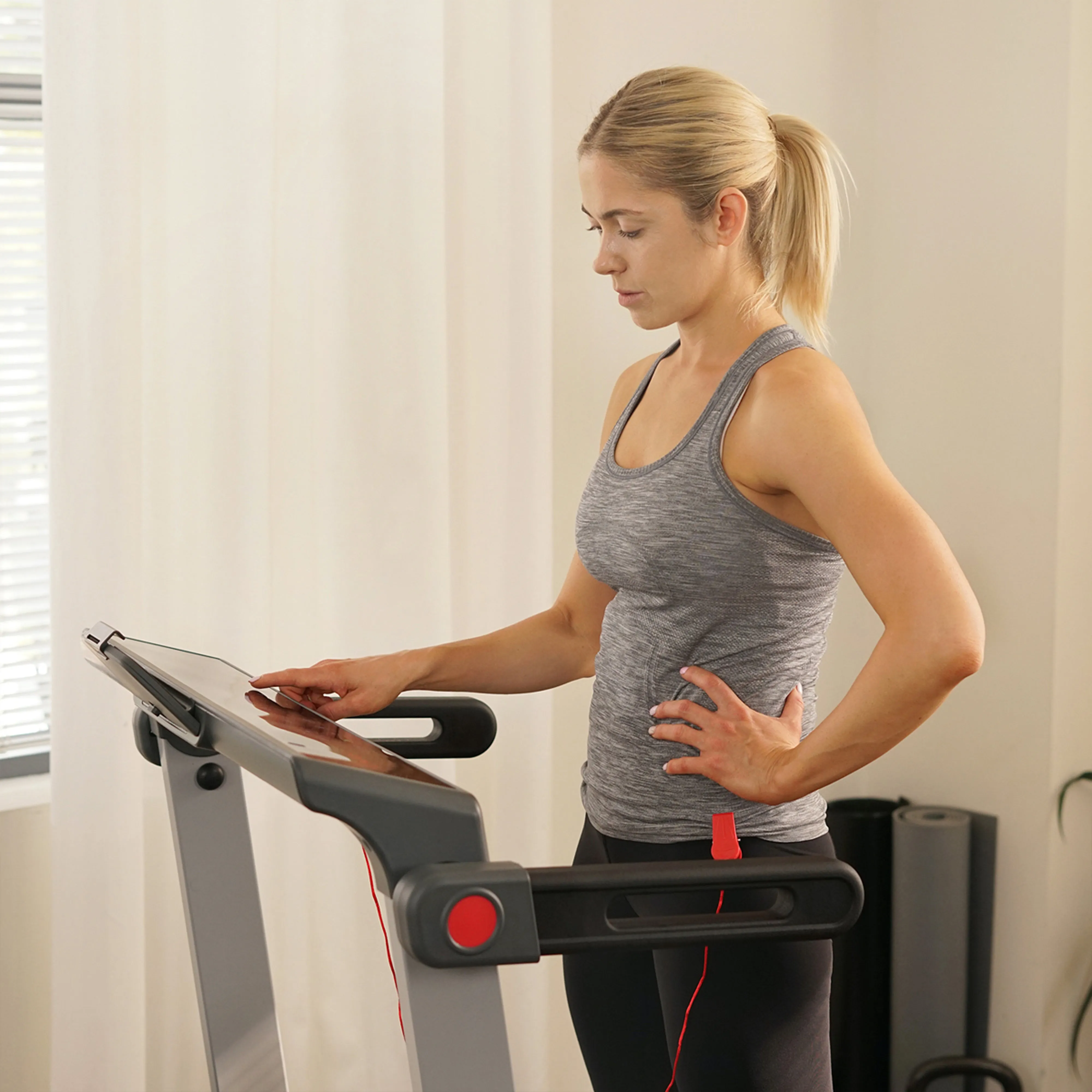 Auto Incline Treadmill