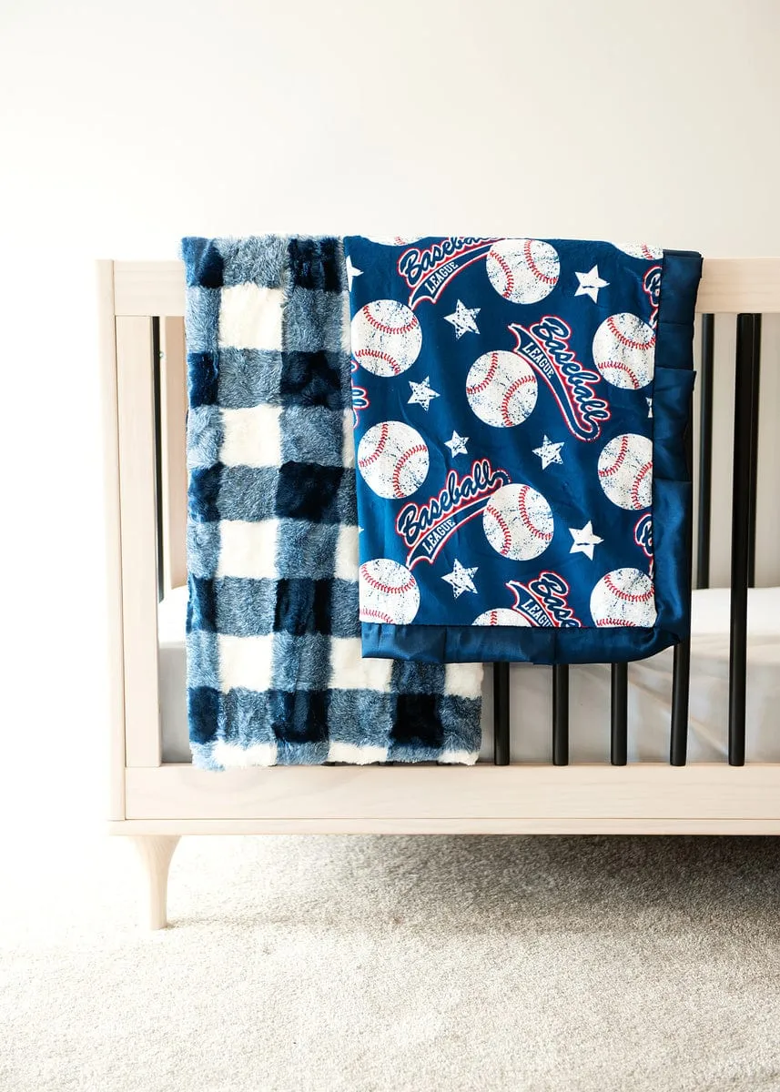 Checkered Blanket JulesRoche Buffalo Plaid Plush - Navy & White