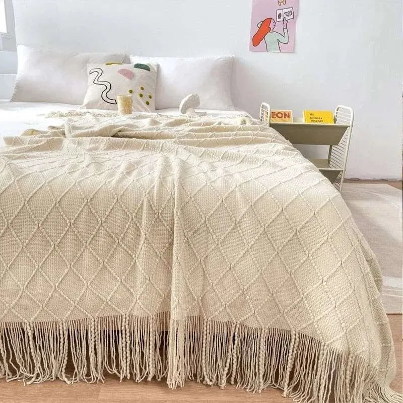 Cozy Plaid Blanket