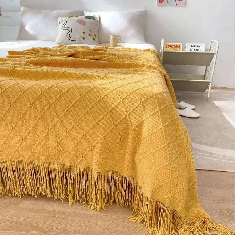 Cozy Plaid Blanket