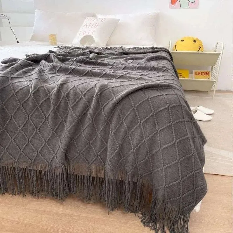 Cozy Plaid Blanket