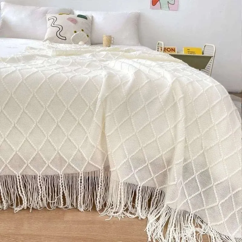 Cozy Plaid Blanket