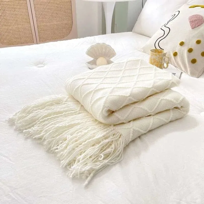 Cozy Plaid Blanket