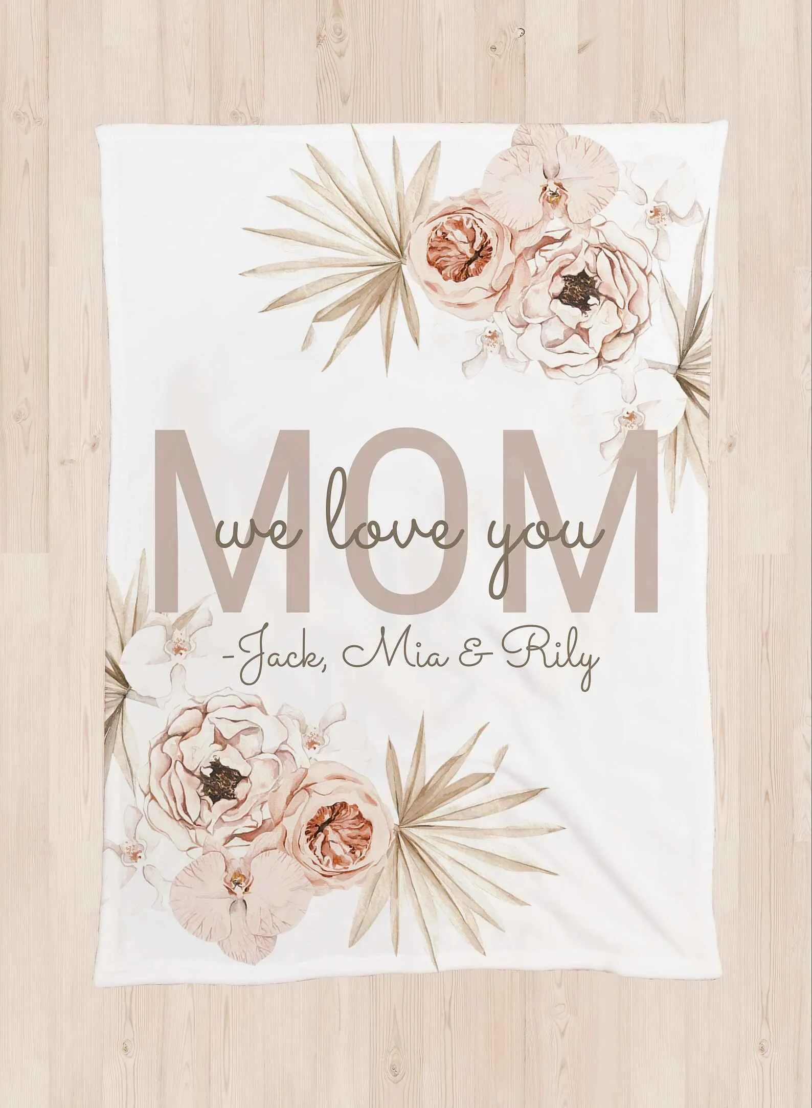 Custom Name Blanket with Floral Design - Personalized Gift for Family & Friends